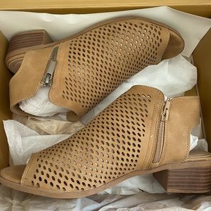 Women’s peep toe booties